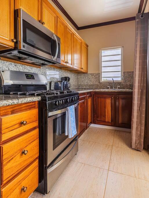 The Junior Suite'S "Palm Studio Apartment" South Hill Village Extérieur photo
